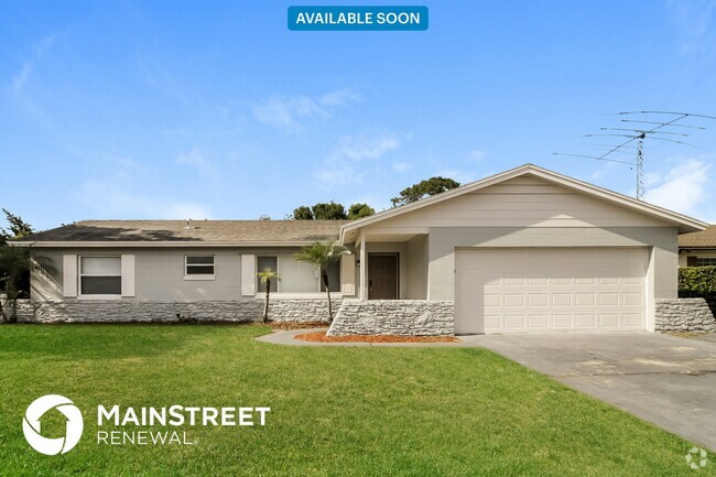 Building Photo - 215 Lochmond Dr Rental