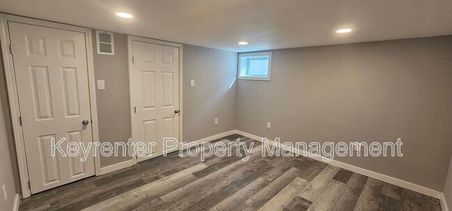 Building Photo - 419 N Main St Rental