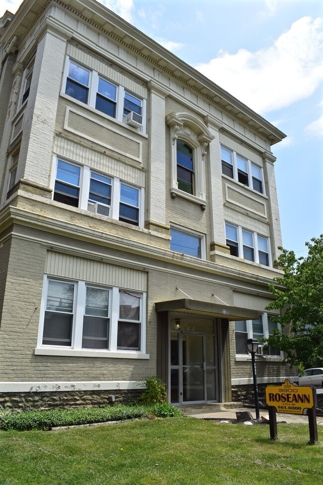 Photo - 3300 Jefferson Ave Unit 3300-15