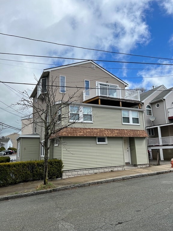 Building Photo - 150 Locust St Unit 1