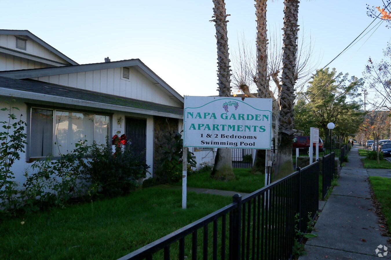 Napa Garden Apartments - Napa Garden Apartments