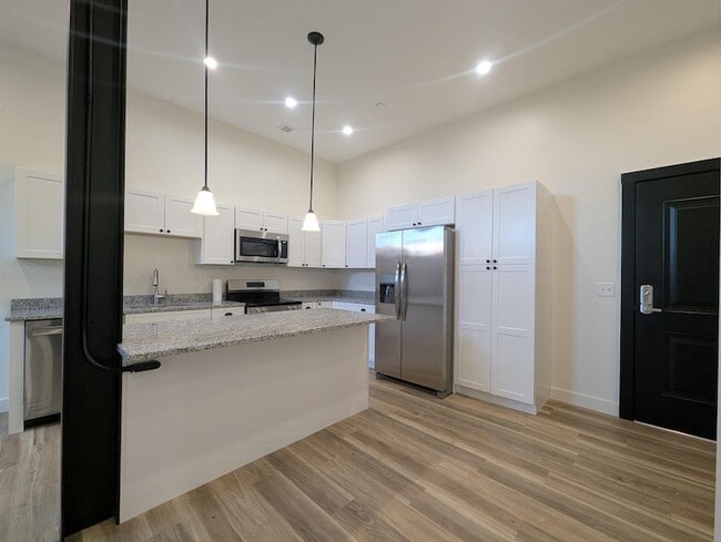 Photo - 22 S Main St Unit 202