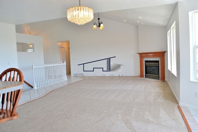 Photo - 4047 W 1800 N