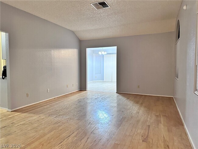 Photo - 8413 Dunphy Ct