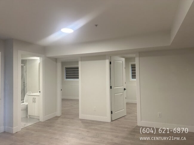 Photo - 36701 Carl Creek Cres