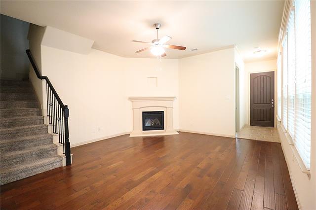 Photo - 2467 Embleton Dr