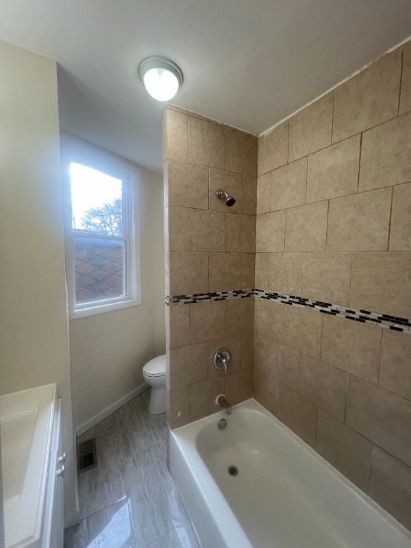 Photo - 260 N 7th St