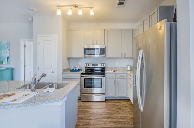 The Reserve at River Place