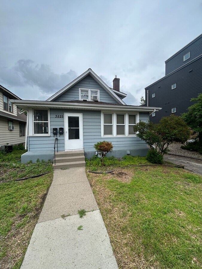 Photo - 3525 Hennepin Ave S Unit Upper