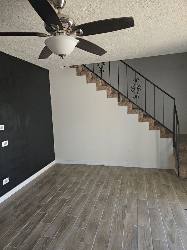 8333 Comanche Rd NE