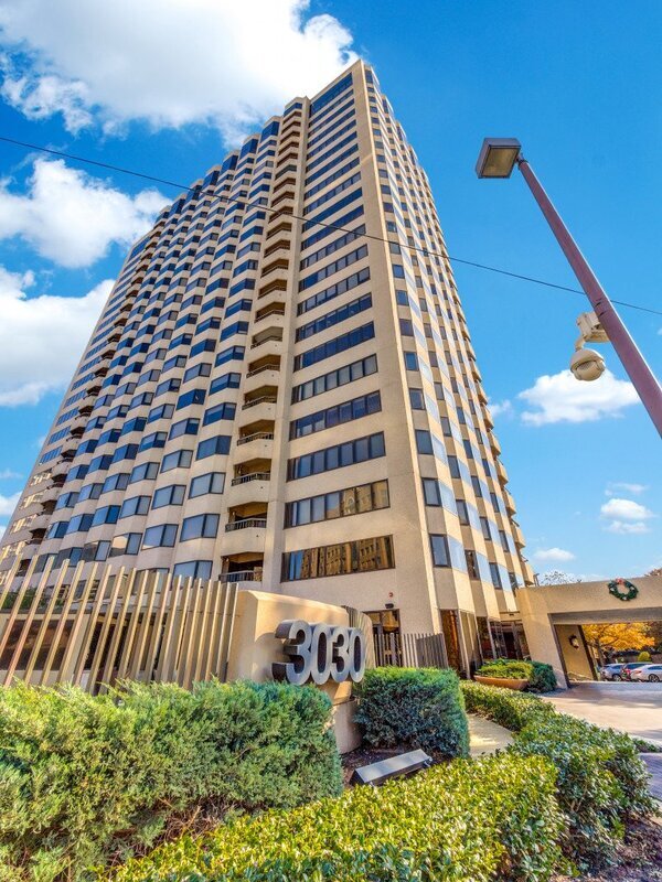 Photo - 3030 McKinney Ave Unidad Apt 1703