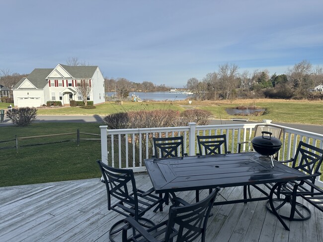 Photo - 102 Long Dr House