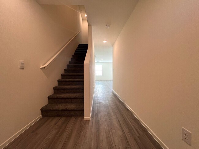 Photo - Centennial LIKE-NEW beautiful 3-bedroom, 2.5-bath townhome is a must-see!