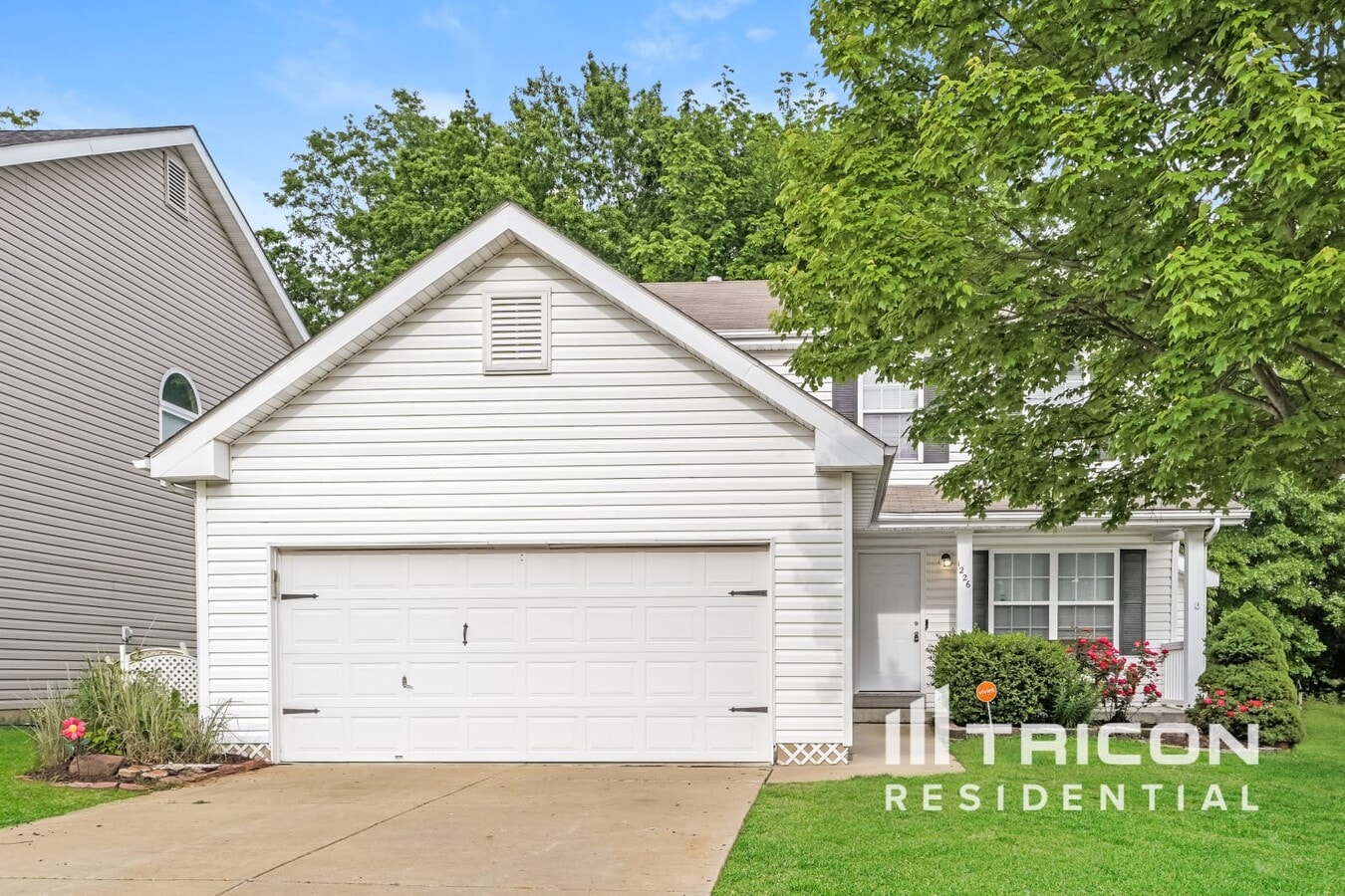 Photo - 1226 Flintshire Ln