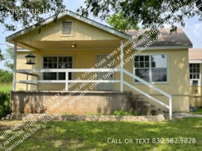 Building Photo - 2903 N U.S. Hwy 281 Unit A