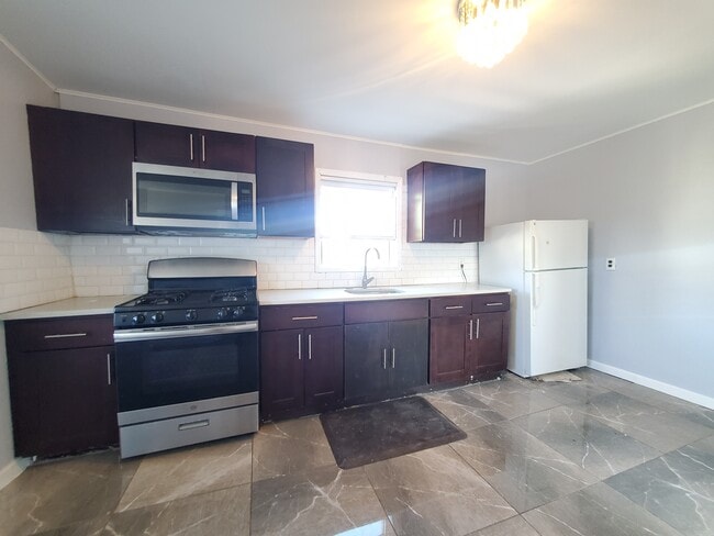 Photo - 39 Andrew St Unit 2