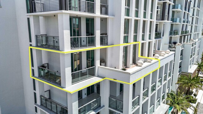 Photo - 475 E Royal Palm Rd Unit 506