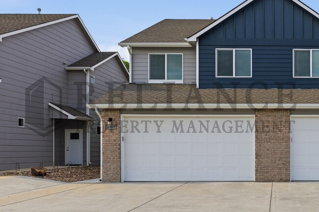 Photo - 4647 E 45th St N