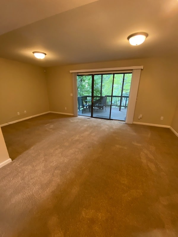 Photo - 903 13th St W