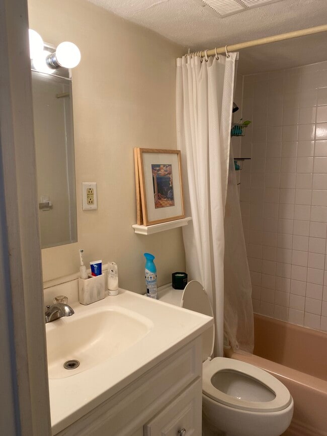 245 Kelton St., #23 - 245 Kelton St Unit 23