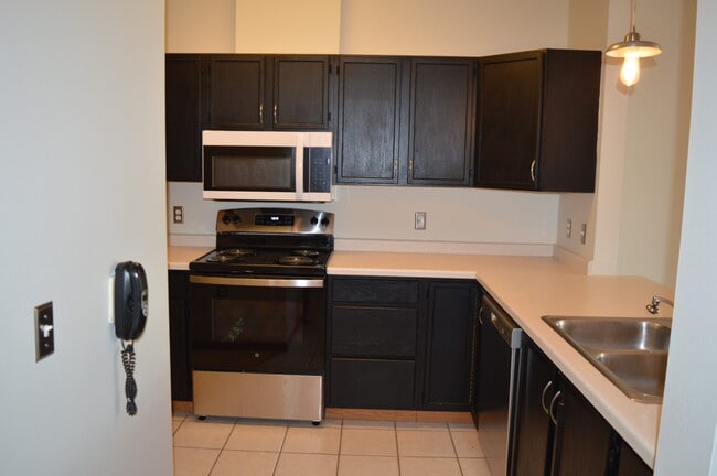 Photo - 301 Harbour Town Dr Unidad 209
