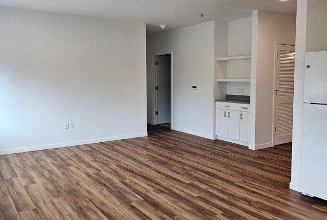 Photo - Wickiup Station Apartments