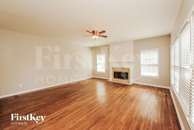 Photo - 2636-2633 3 Wood Dr