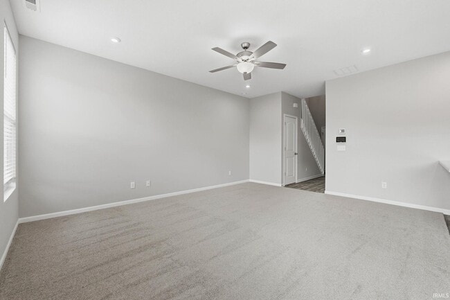 Photo - 3591 Canal Square Dr