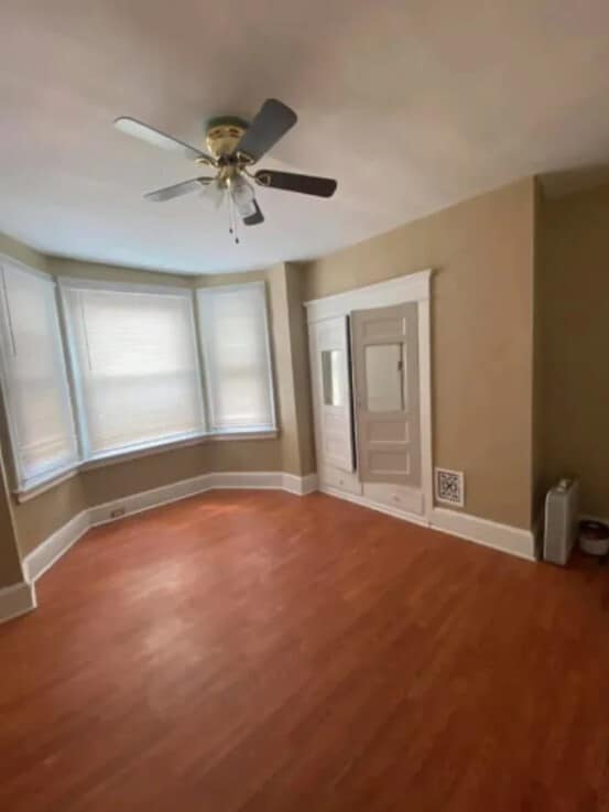 Photo - 152 N Robinson St