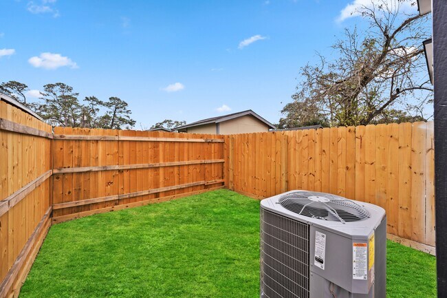 Photo - 8217 Bigwood St Unit B