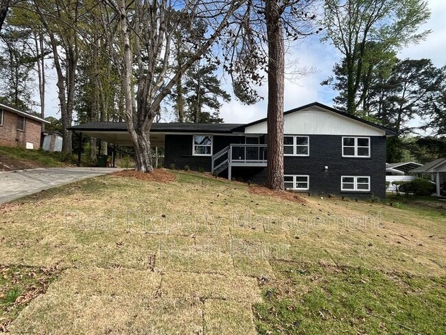 Photo - 2425 Omaha Rd SW