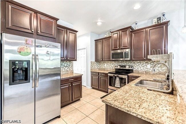 Photo - 19550 Bowring Park Rd