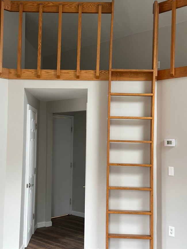 Photo - 1183 Kingstown Rd Unidad 1183 Kingstown Rd  2R