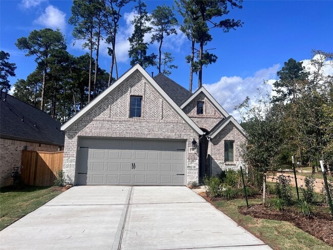 Photo - 288 Mallorn Ln