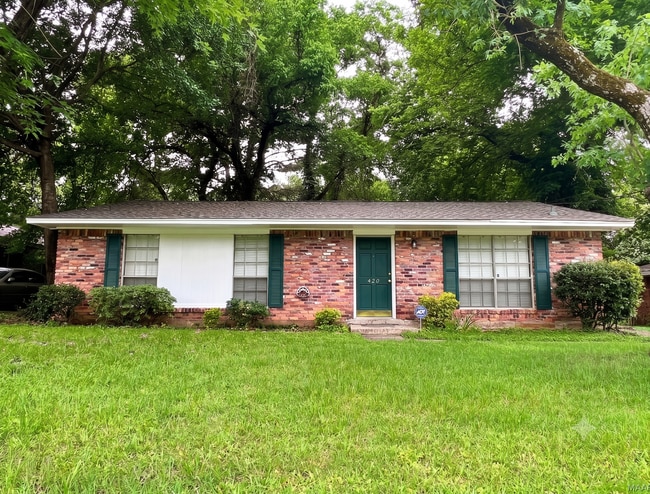 Building Photo - 429 Fieldbrook Dr
