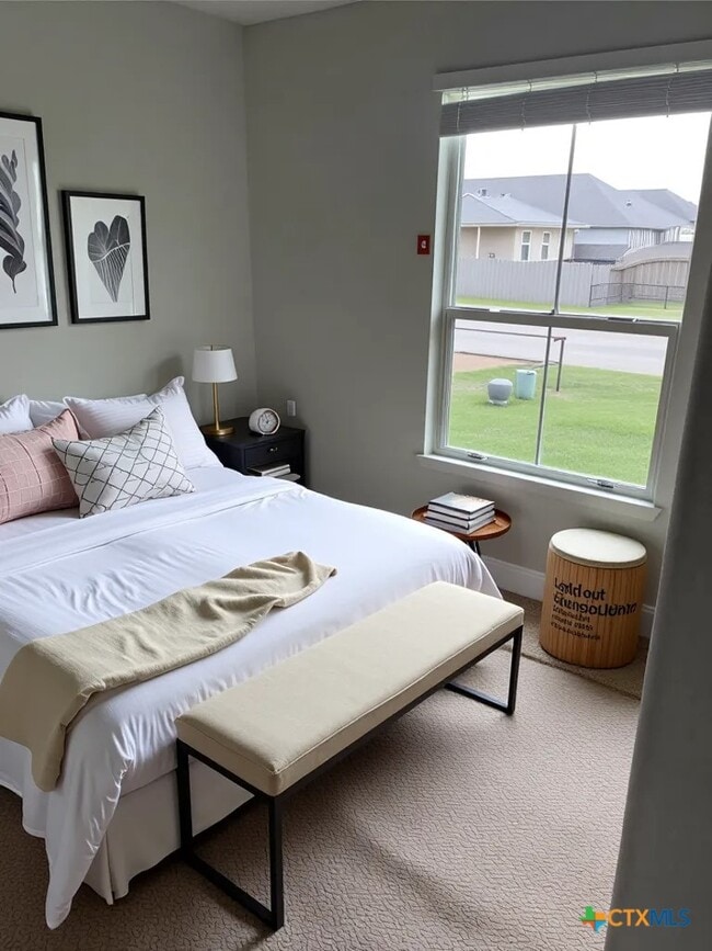 Photo - 2411 Pintail Loop