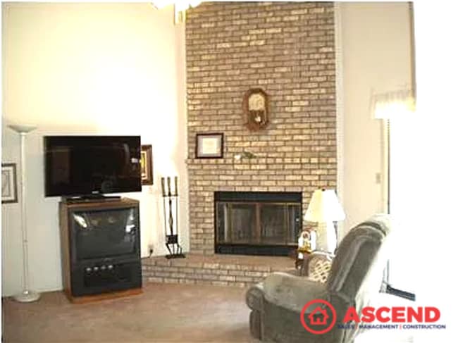 Photo - Cozy 3BD/2BA Home in Bakersfield's 93308 — Fireplace & Pets Welcome!
