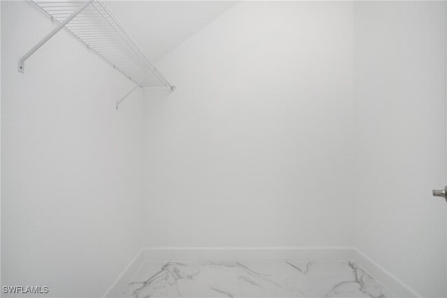 Photo - 20195 Ainsley St