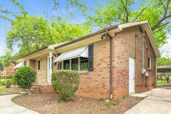 Photo - 3924 Broadview Dr