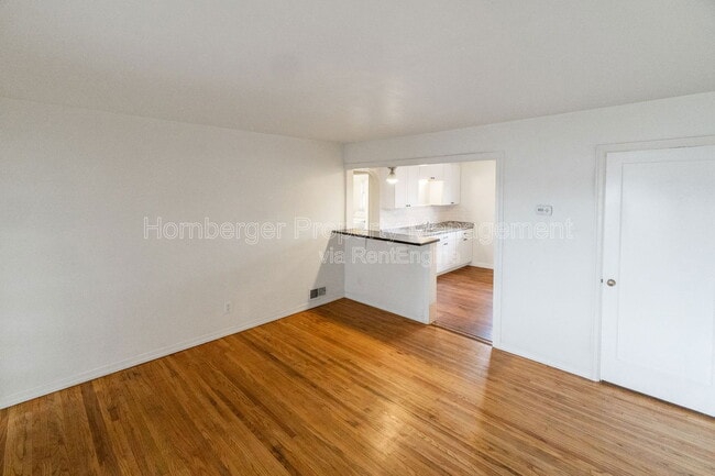 Photo - 11 E Rich Ave Unit 2