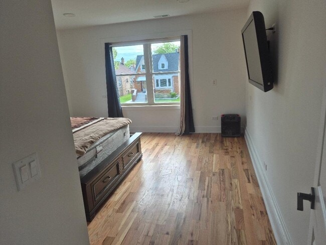Photo - 4144 N Parkside Ave Unidad 2- 2nd floor