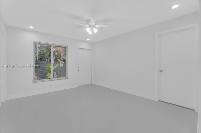 Photo - 1428 NE 2nd Ave Unit 1