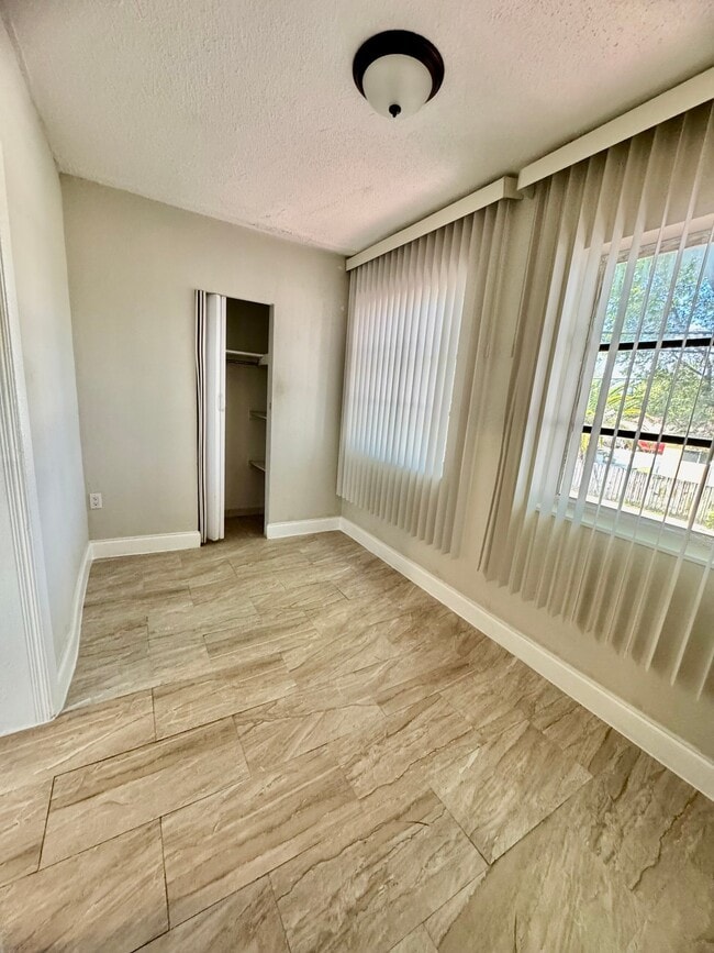 Photo - 921 N 19th Ave Unit 4