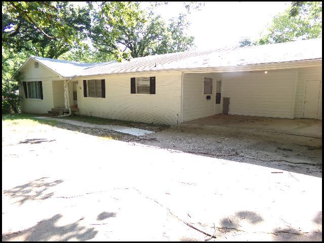 Photo - 701 N Buchanan St