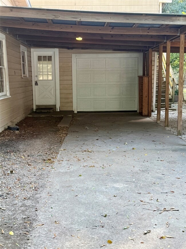 Photo - 4614 44th St