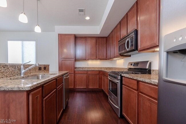 Photo - 1419 E 14th St