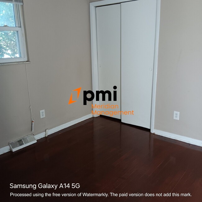 Photo - Headline
Cozy 2-Bedroom Duplex in the Hear...