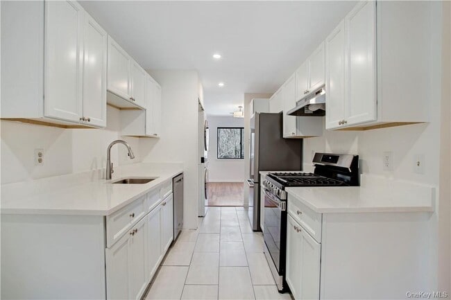 Photo - 361 N Greeley Ave Unit 361