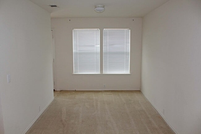 Photo - Lovely 3 BR 2 BA Home for Lease in Cross Oak Ranch Addition