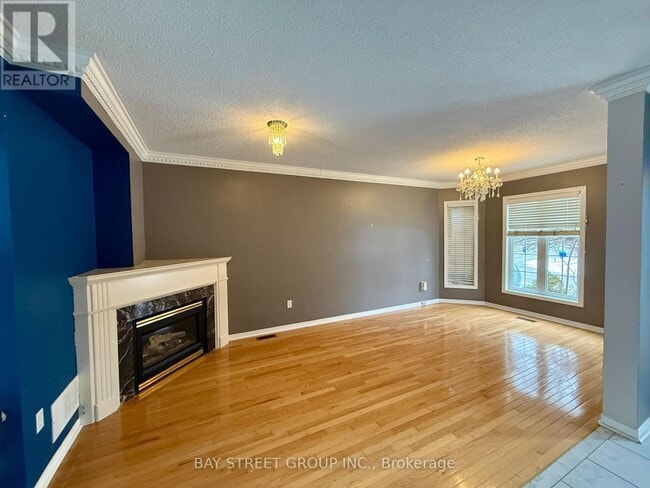 Photo - 2136 Golden Orchard Trail